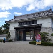 見どころ多い公園 （岡崎公園）