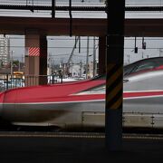 奥羽線や羽越線の要衝、秋田駅