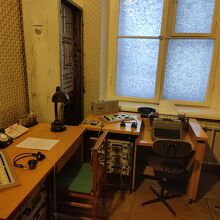 盗聴に使った部屋