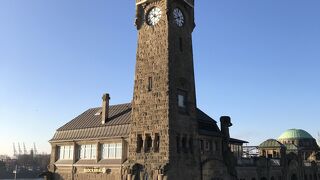 Pegelturm St. Pauli Landungsbrücken