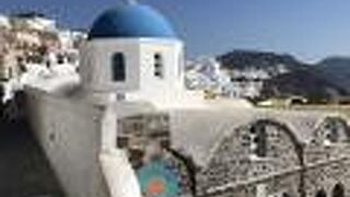 青い丸屋根の教会