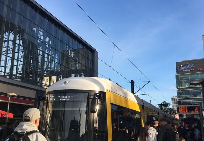 ベルリン アレクサンダー広場駅