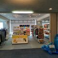 お土産屋さんも