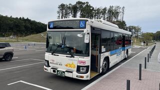 北広島駅や新千歳空港からエスコンフィールドまで運行。