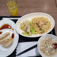 豚丼・博多とんこつ ばりかた屋 アリオ川口店