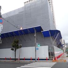 改装中の神戸市立博物館