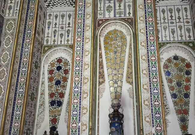 夏の避暑用の宮殿