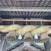 休日には、神社前には駐車できないかと