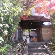 芭蕉・蕪村ゆかりの金福寺