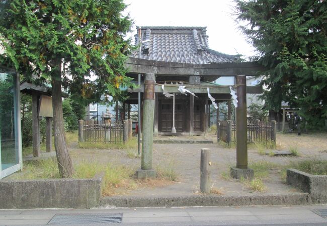 鎌倉散策(13)雪ノ下・扇ガ谷で巽神社に行きました