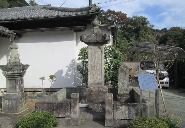   鎌倉散策(13)雪ノ下・扇ガ谷で薬王寺に行きました