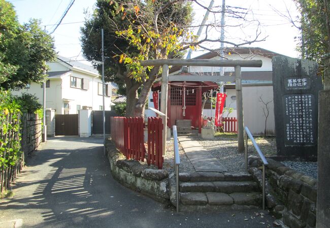 宇都宮稲荷神社 (宇都宮辻幕府旧跡)