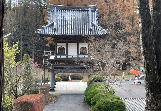 信綱寺