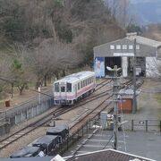 廃線となった高千穂鉄道の線路の一部を使って