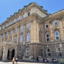 セーチェニ図書館