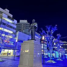 大分駅前のイルミネーション