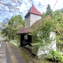 旧吾味駅の駅舎