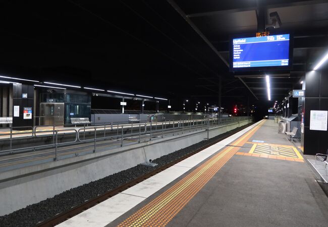 いつの間にか高架駅になっていてビックリ！