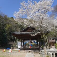 関蝉丸神社