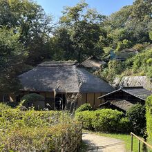 日本民家園内の古民家