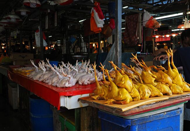 ローカル向けの生鮮食品を中心にした市場：Chow Kit Market