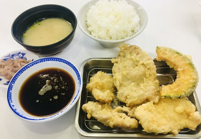 天麩羅処ひらお 本店