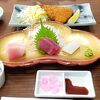 観光市場の大食堂