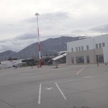 サントリーニ空港 (JTR)