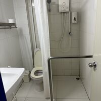 トイレとシャワー