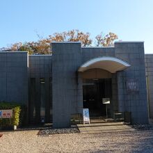 夏見廃寺展示館