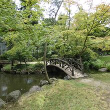 揚輝荘南園池泉回遊式庭園