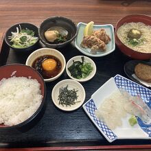 郷土会食 2,200円