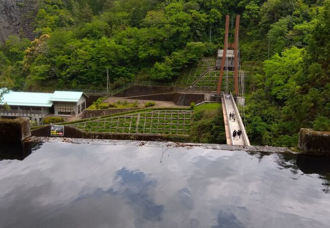 冒険テーマパーク地底王国美川ムーバレー