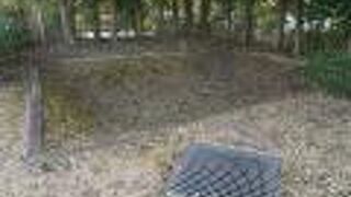 それらしい遺跡のようなもの