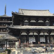 数々の国宝等があり、日本で初めて世界文化遺産に登録された法隆寺。