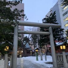 三吉神社