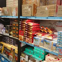 兎に角、あるあるお土産品。