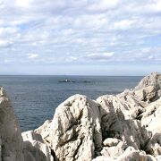石灰岩が創る芸術的な世界観　～　白崎海洋公園◎