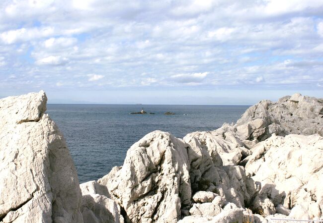 石灰岩が創る芸術的な世界観　～　白崎海洋公園◎