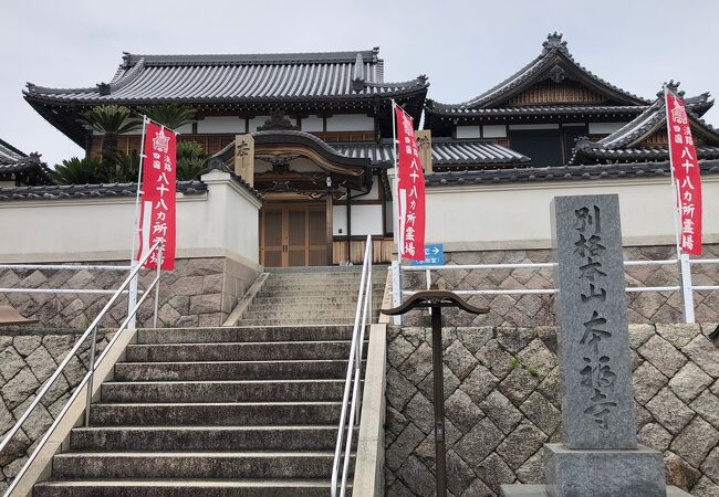 別格本山本福寺 水御堂