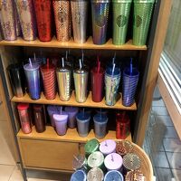 スターバックスコーヒー (ホノルル空港 ゲート12店)