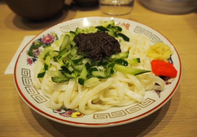 初めてのじゃじゃ麺