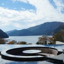 箱根 芦ノ湖 はなをり