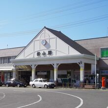 昭和２８年築の３代目駅舎