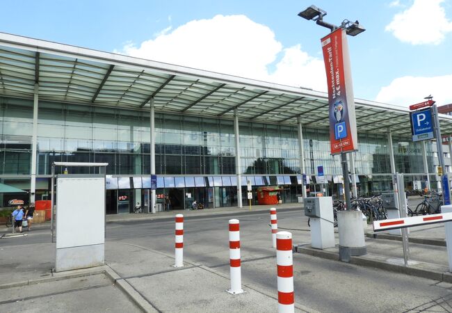 ベルリン東駅