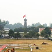 ベトナム軍事歴史博物館の敷地内にある塔