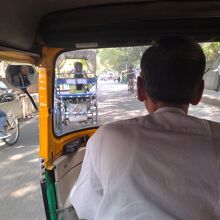 運転手は英語がわからない者が多い