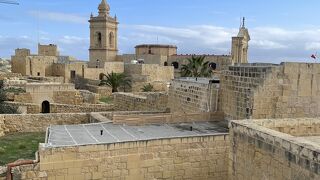 騎士団が建設した要塞