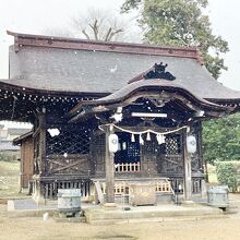 築山神社