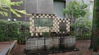 杵屋勝三郎歴代記念碑